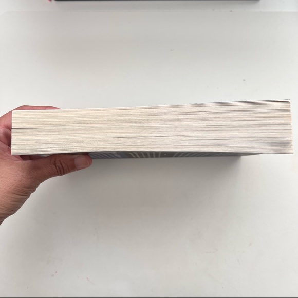 2 for$12📖 Saint Anything by Sarah Dessen - Picture 4 of 6